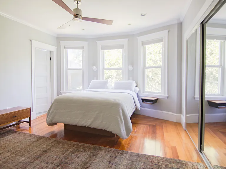 52 Lee St #2 — Photo 9