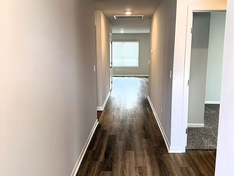 205 Chubbs Ln — Photo 3