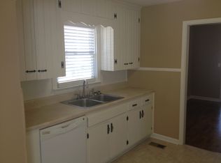 451 Stewart Ave, Marietta, GA 30064