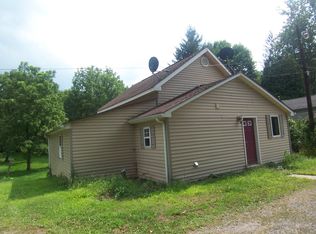 18 Walnut Street, jersey mills, PA 17739