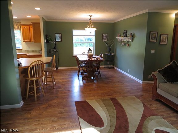 4th image of 3756 Battlesburg St SE