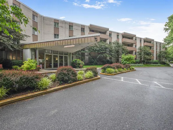 7505 Democracy Blvd APT A430, Bethesda, MD 20817