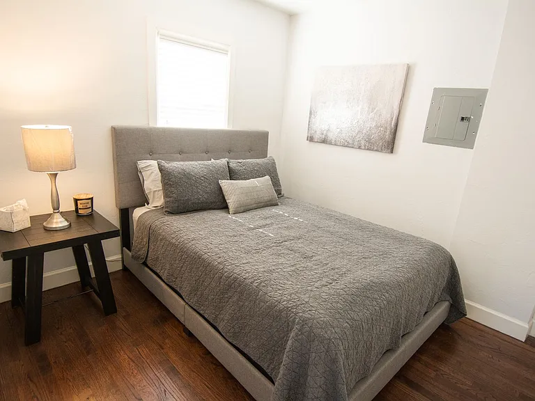 Super Cozy Apartment In The Heart Of Downtown Okc — Photo 7