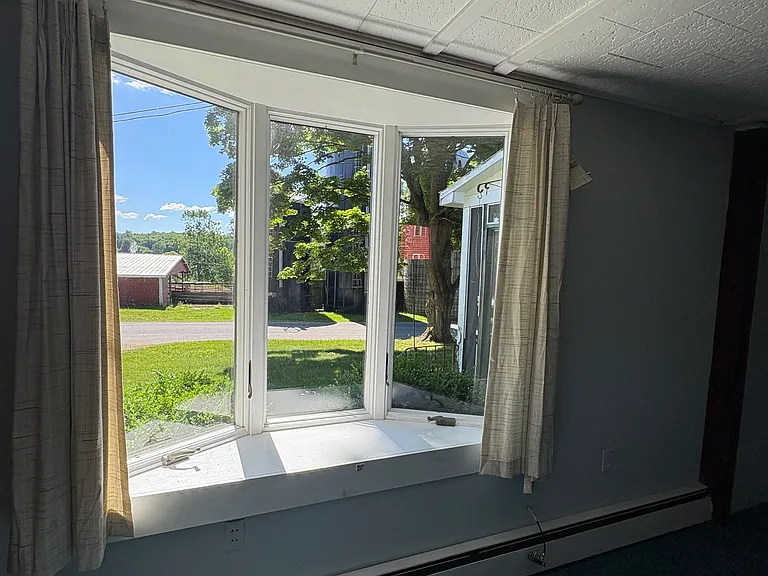 261 Akin Rd — Photo 6