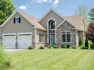 495 Flanders Rd, Southington, CT 06489