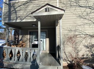 40 Highlands Dr #H1, Hunter, NY 12442