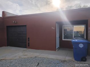 3217 Corona Dr NW, Albuquerque, NM 87120