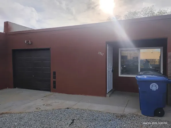 3217 Corona Dr NW, Albuquerque, NM 87120