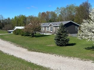 1858 Kuehn Rd, Sterling, MI 48659