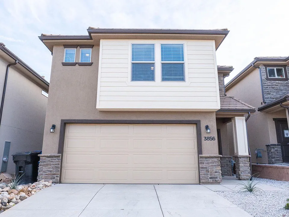3856 E Transam Ln