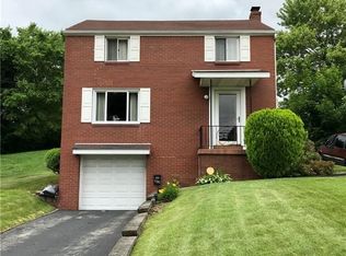 1362 Edgewood Dr, Homestead, PA