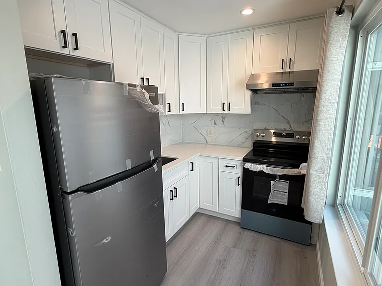 150 Landers St #2 — Photo 6