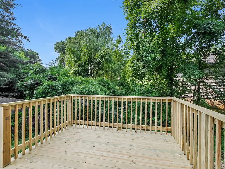 9233 Oren Thompson Rd — Photo 15