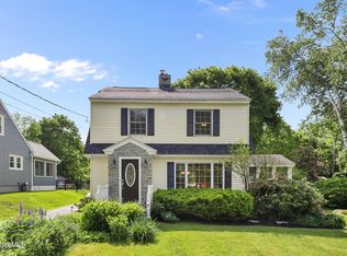 60 Pleasant St, Dalton, MA 01226