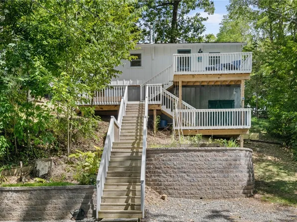 1695 Long Point Beach Rd, Penn Yan, NY 14527