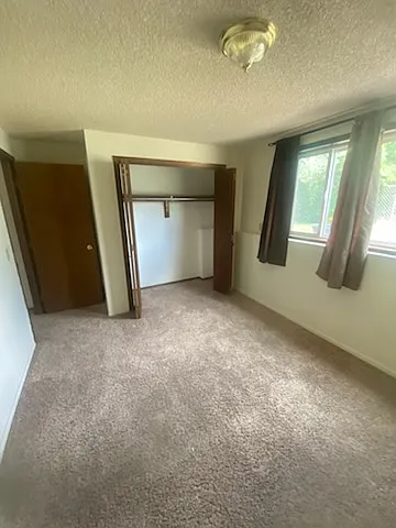 337 Aristocrat Dr — Photo 9