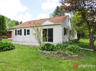 1071 Lake Geneva Blvd, Lake Geneva, WI 53147