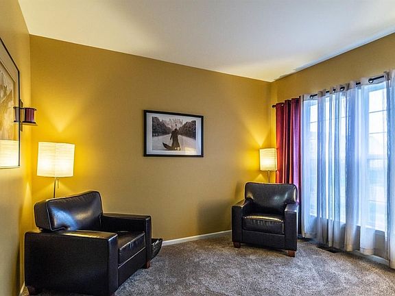 3rd image of 7244 Essex Dr
