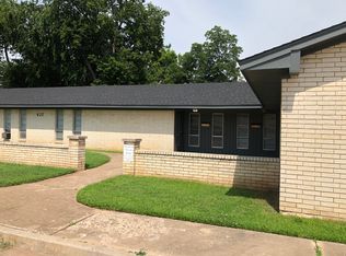 427 S 12th St APT 4, Chickasha, OK 73018