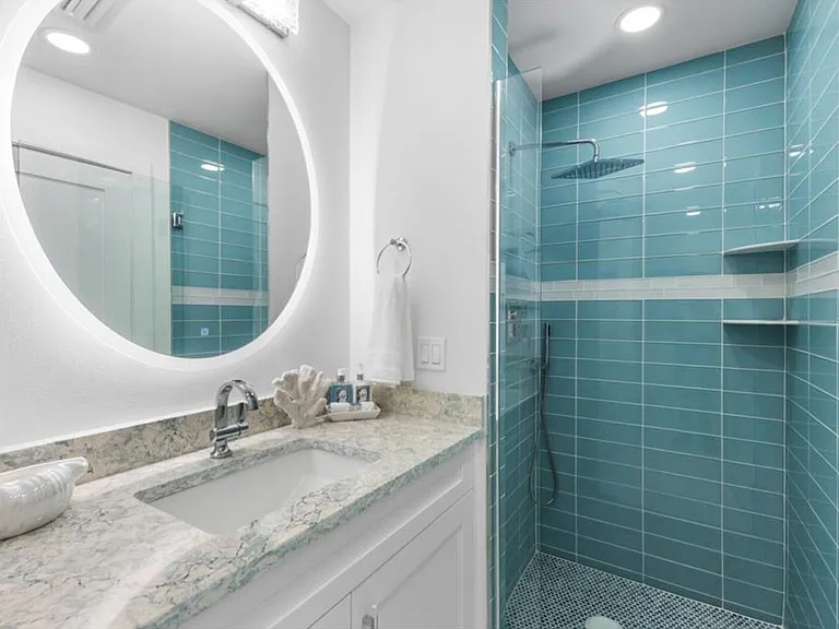 1750 Benjamin Franklin Dr #1D — Photo 35