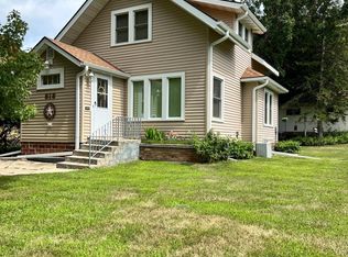 818 4th Ave, Madison, MN 56256