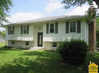 27 SW 450th Rd, Clinton, MO 64735