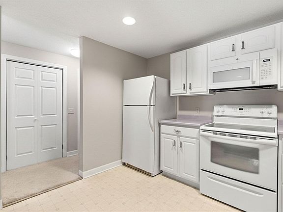 2nd image of 2 Ocean Ave APT 1M