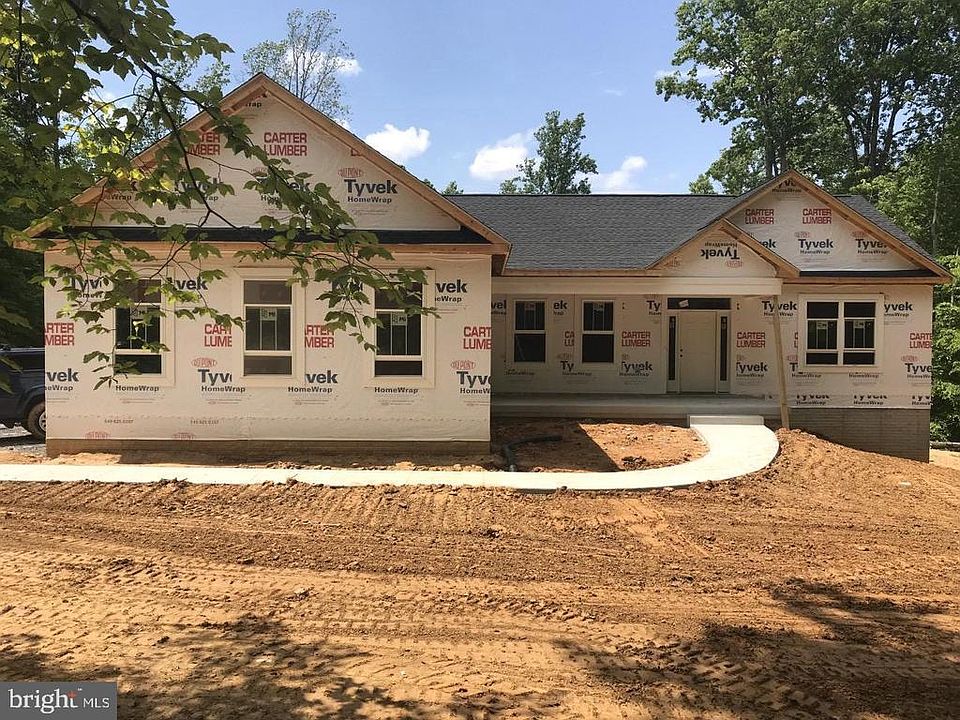 1st image of 20430 Sunset Hill Dr