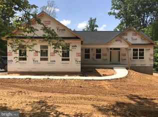 20430 Sunset Hill Dr, Lignum, VA 22726