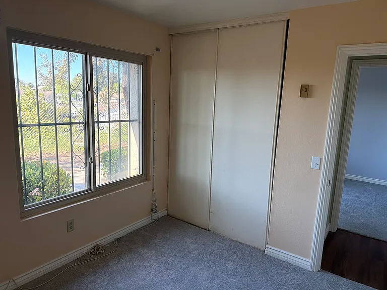 8119 Paradise Valley Ct — Photo 9