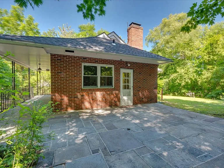 79 Choate Ln — Photo 12