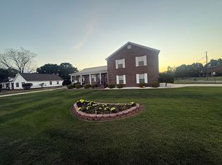 2613 Redmond Rd, Dothan, AL 36303
