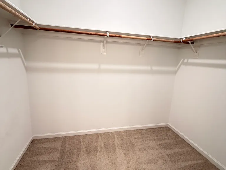 3931 Meridian St — Photo 21