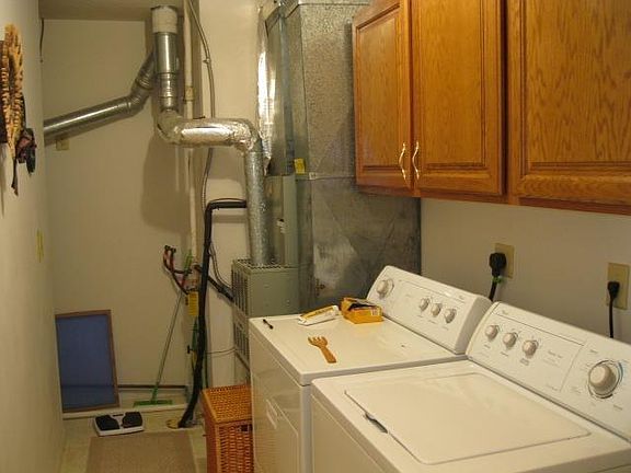 2nd image of 1779 Brandonhall Dr