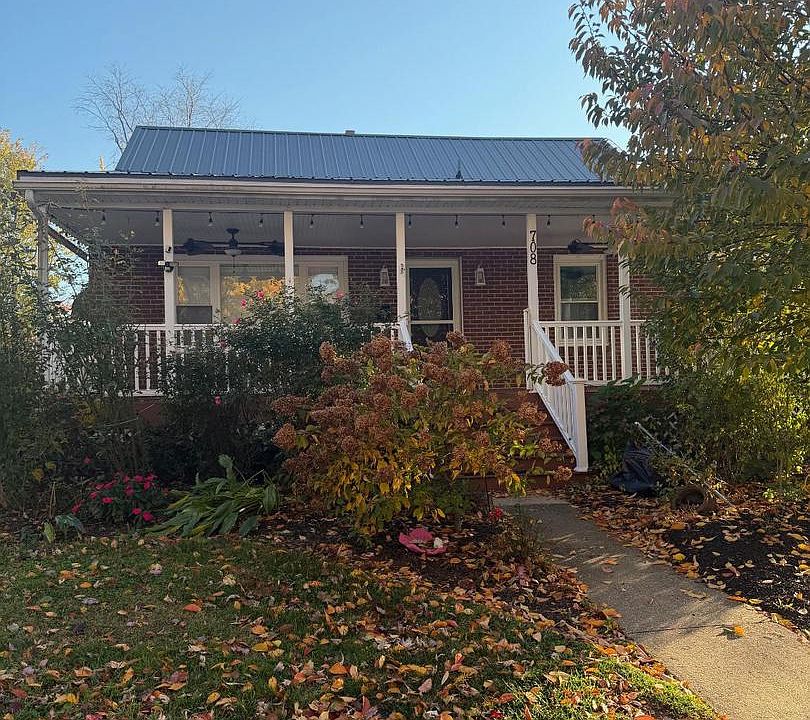 1st image of 708 Lewis St