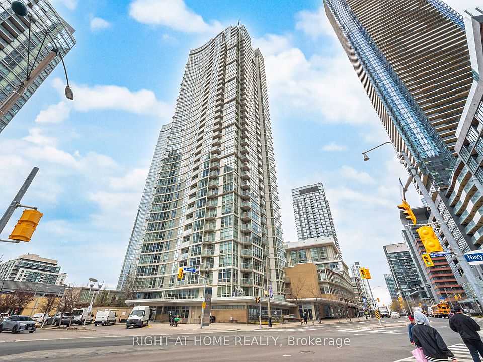 1st image of 10 Navy Wharf Ct #2107
