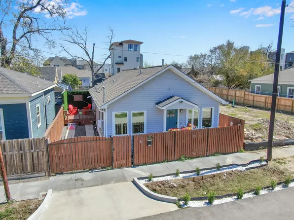 1614 Hickory St, Houston, TX 77007