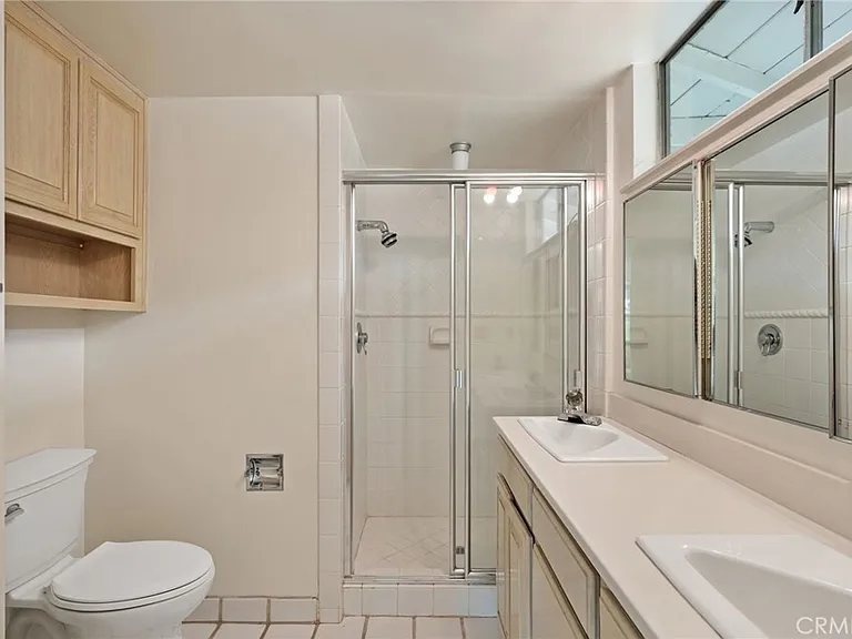 11803 Gerald Ave — Photo 16