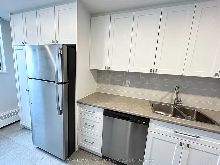 1 Cedarwoods Cres #511 — Photo 8