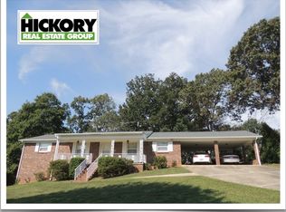 147 Skyline Road Ext, Hickory, NC 28601