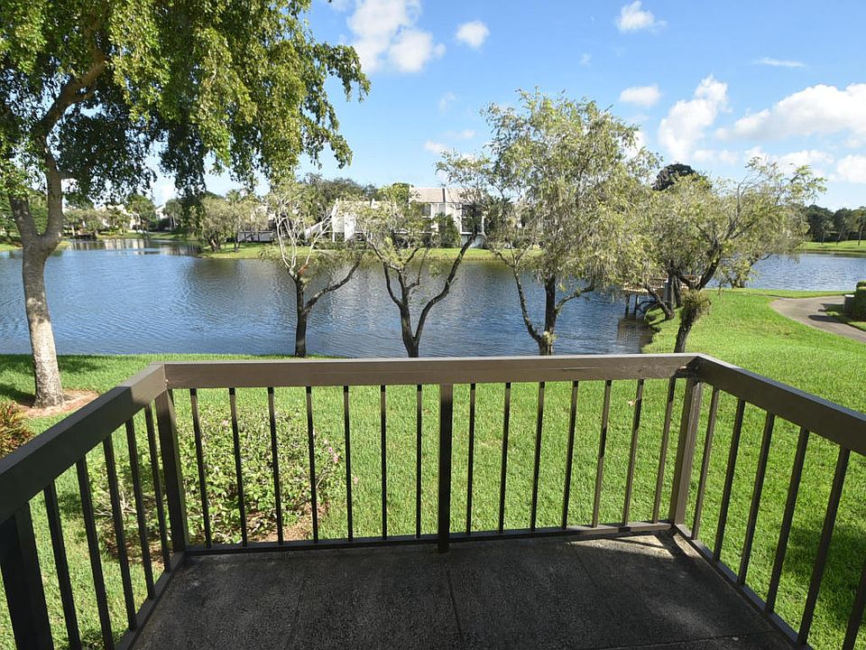 Home For Sale In Boca West