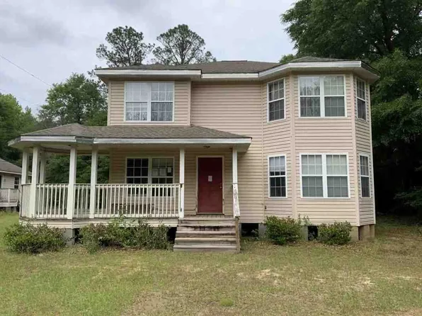 610 Providence Ave, Selma, AL 36701