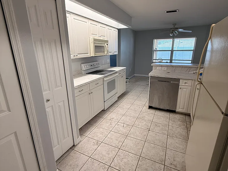 264 Tulane Rd — Photo 10