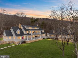 515 Old Fire Tower Rd, Capon Bridge, WV 26711