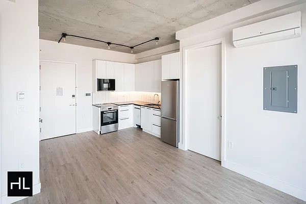 Rented by Highline Residential | media 4