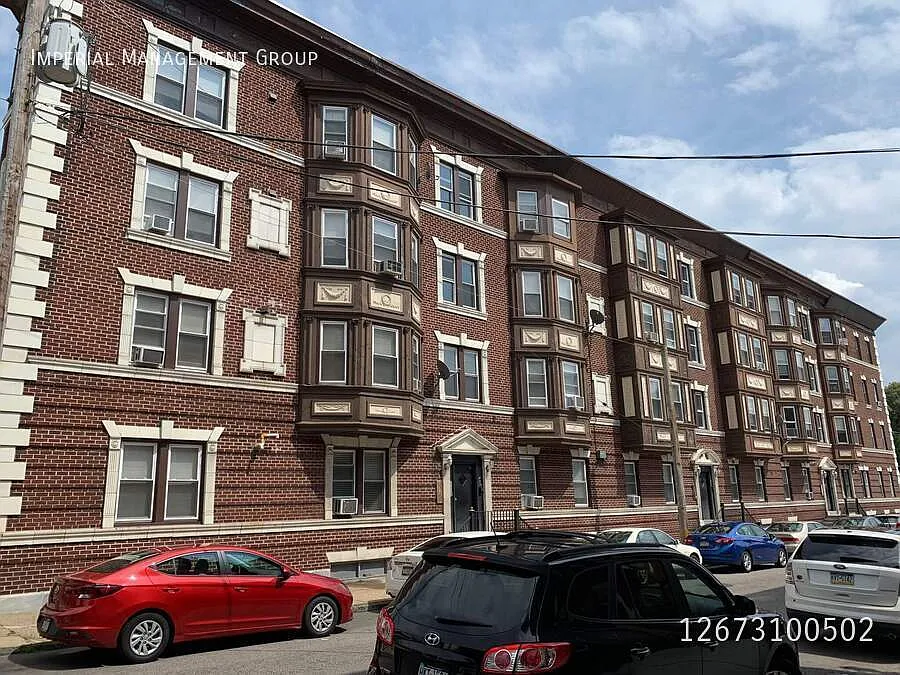 530 King St #C6