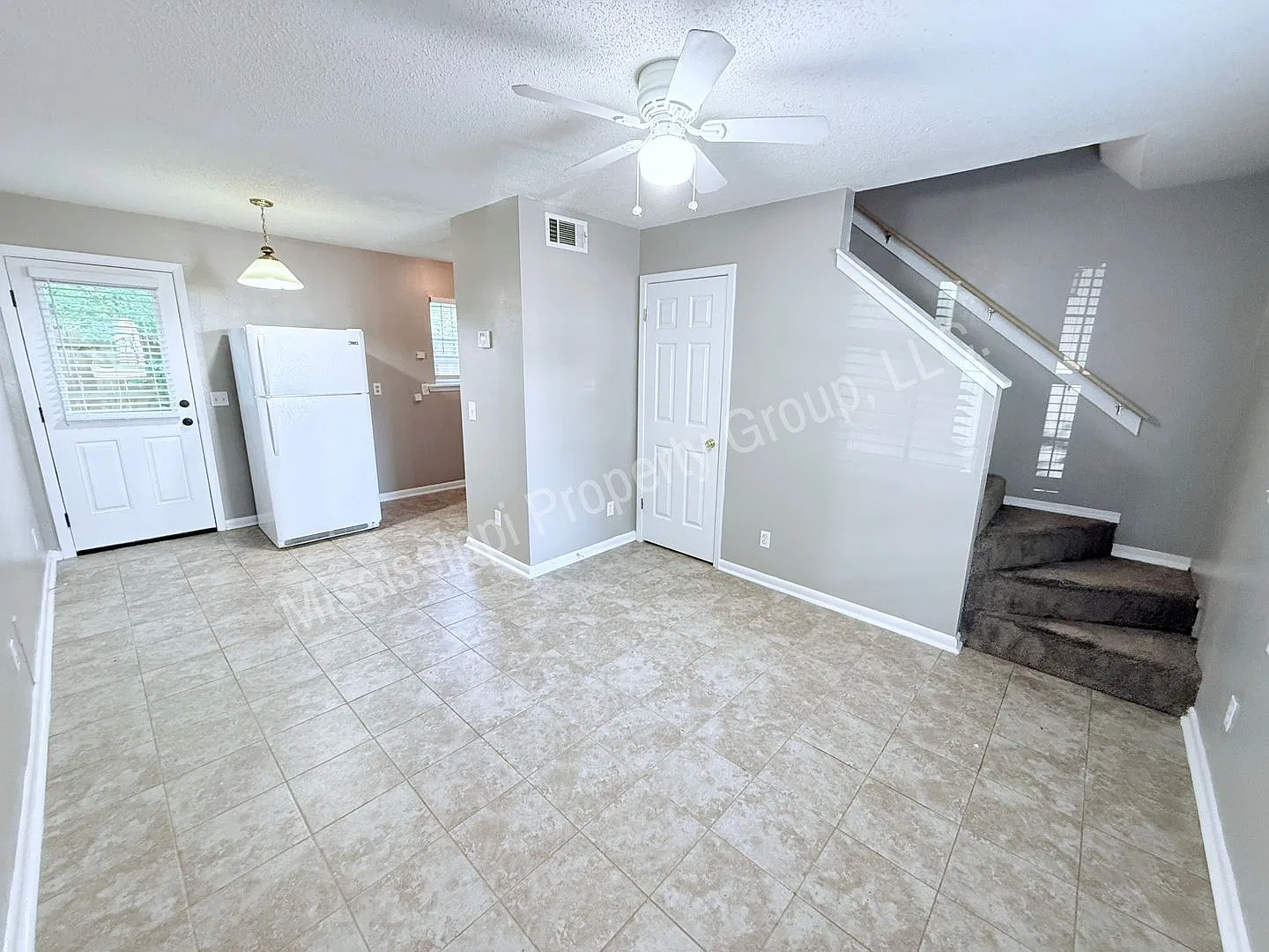 Woodward Place — Photo 3