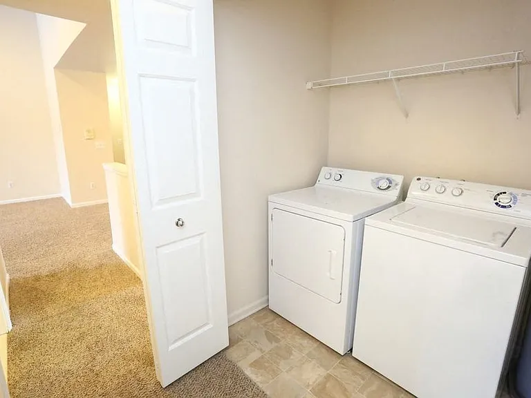 HALLWAY LAUNDRY