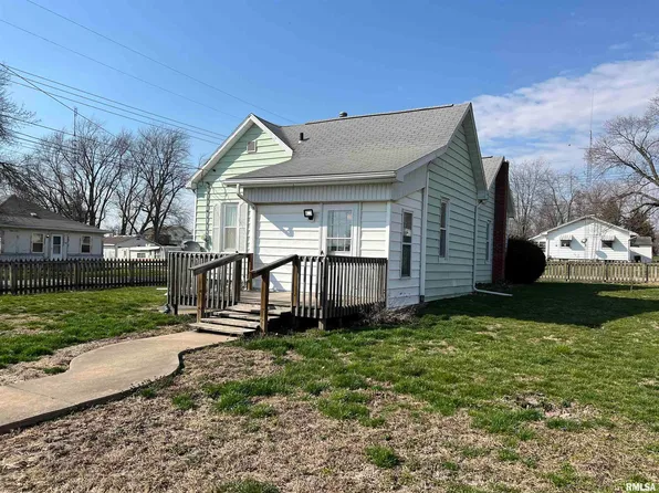 518 W State St, Astoria, IL 61501