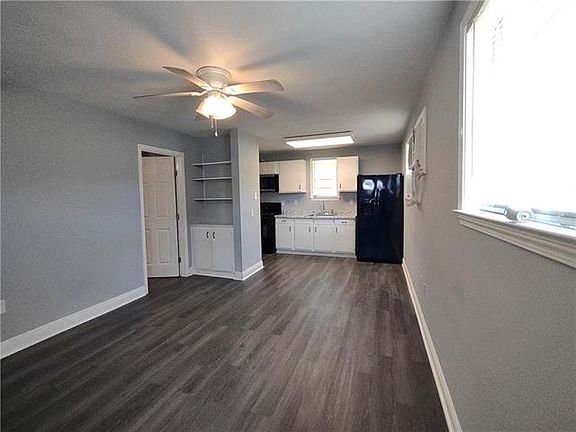 3rd image of 118 Yorke St #D
